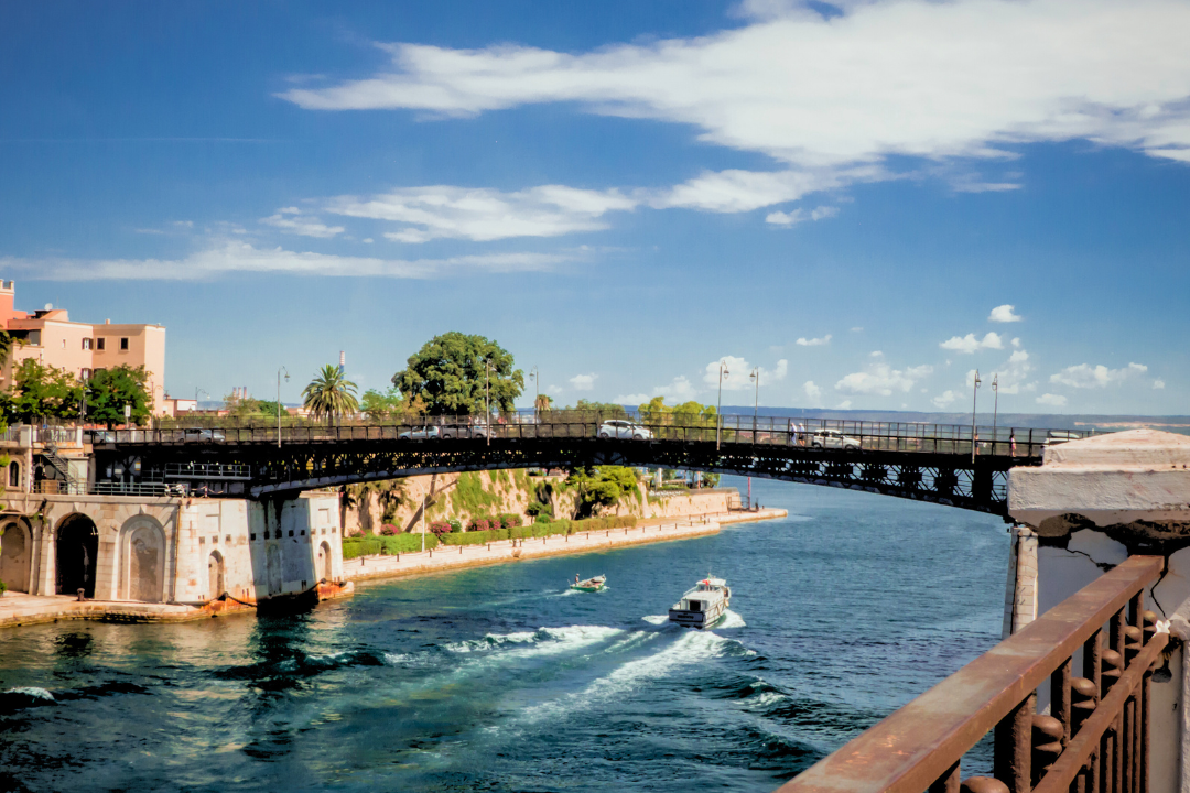 Ponte Girevole